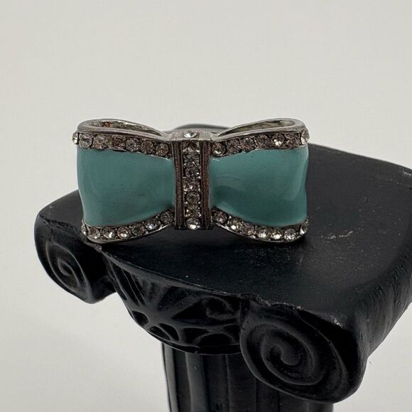 Vintage Silver and Tiffany Blue Bow Ring | size 6.5 - Picture 2 of 5